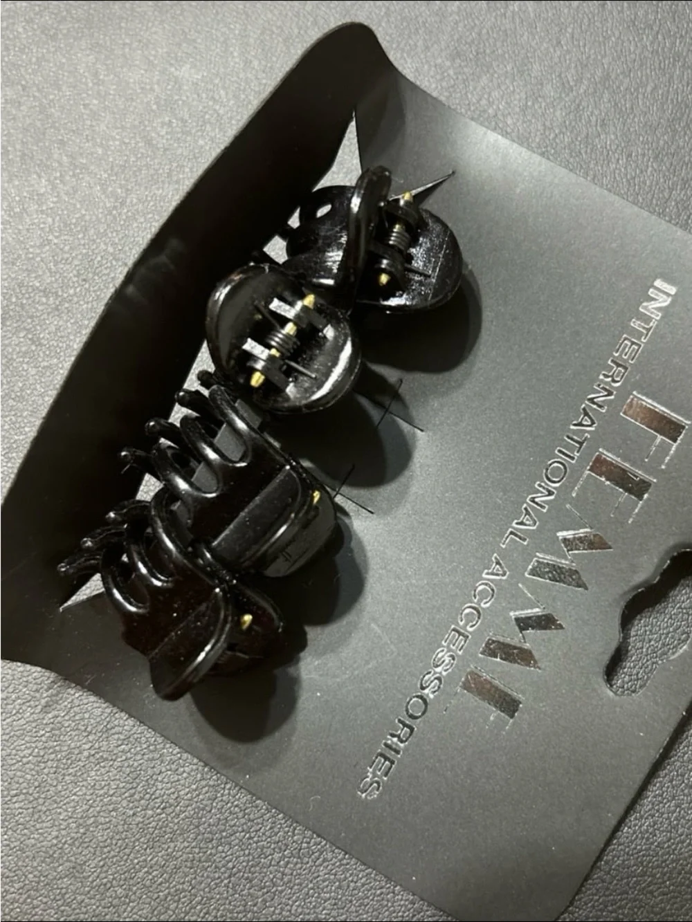 NWT Femme black mini hair claw clips - 4 Pack